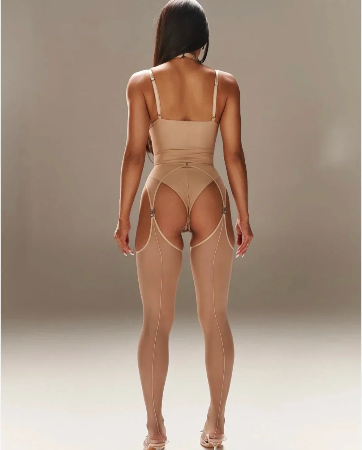 Set VEIL Nude Stockings with belt