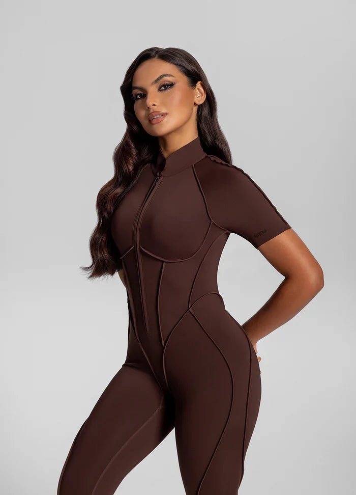 Short Sleeve Full-Length Catsit Brown