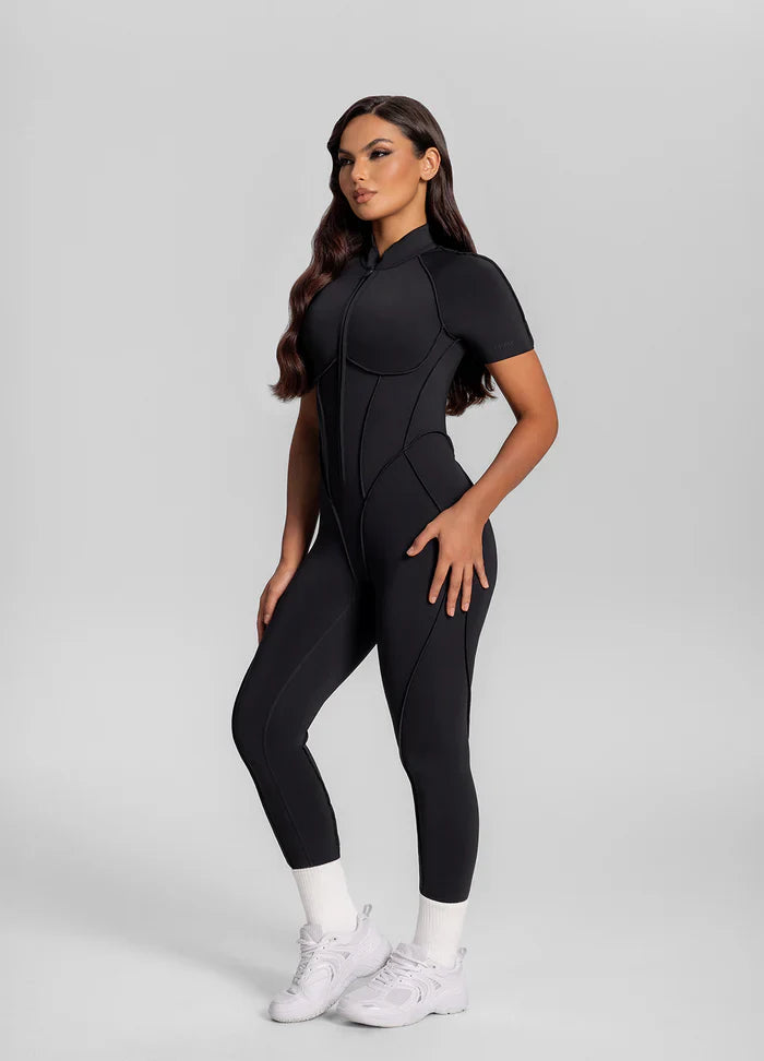 Short Sleeve Full-Length Catsit Black